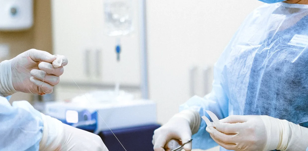 Absorbable Vs Non Absorbable Sutures